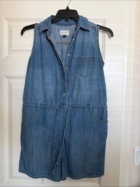 Universal Thread Sleeveless Denim Romper Dress in Light Blue